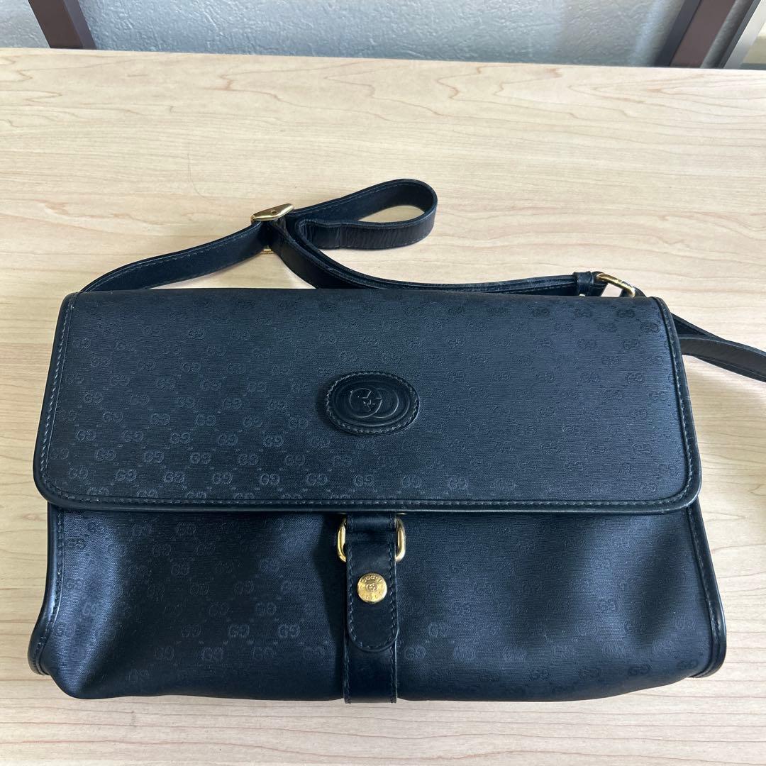 Gucci ブラック レザー メッセンジャーバッグ GUCCI（グッチ） メッセンジャー ショルダーバッグ 246052 ナイロン