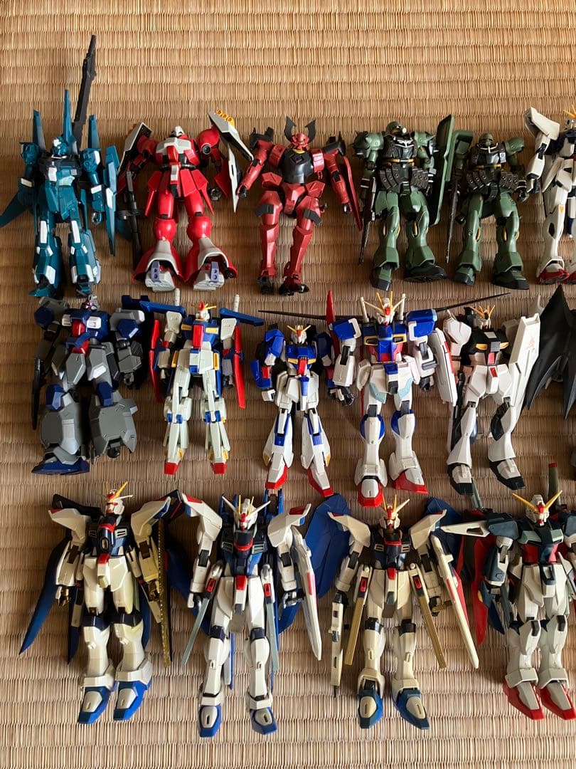 ガンプラ　まとめ売り　ジャンク品　ガンダム 31体　プラモデル