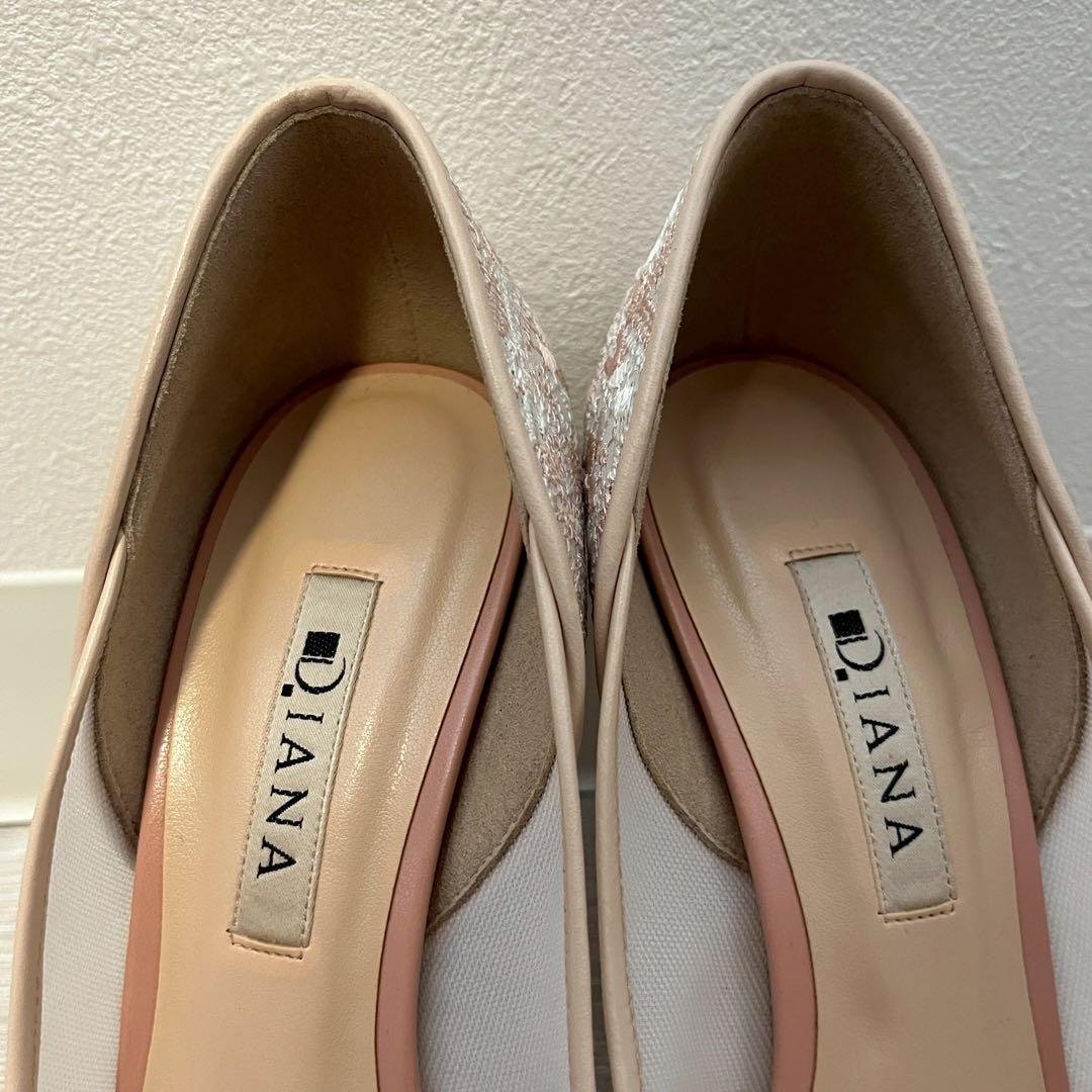 DIANA ポインテッドトゥハイヒール 花柄レース ピンクベージュ - メルカリ