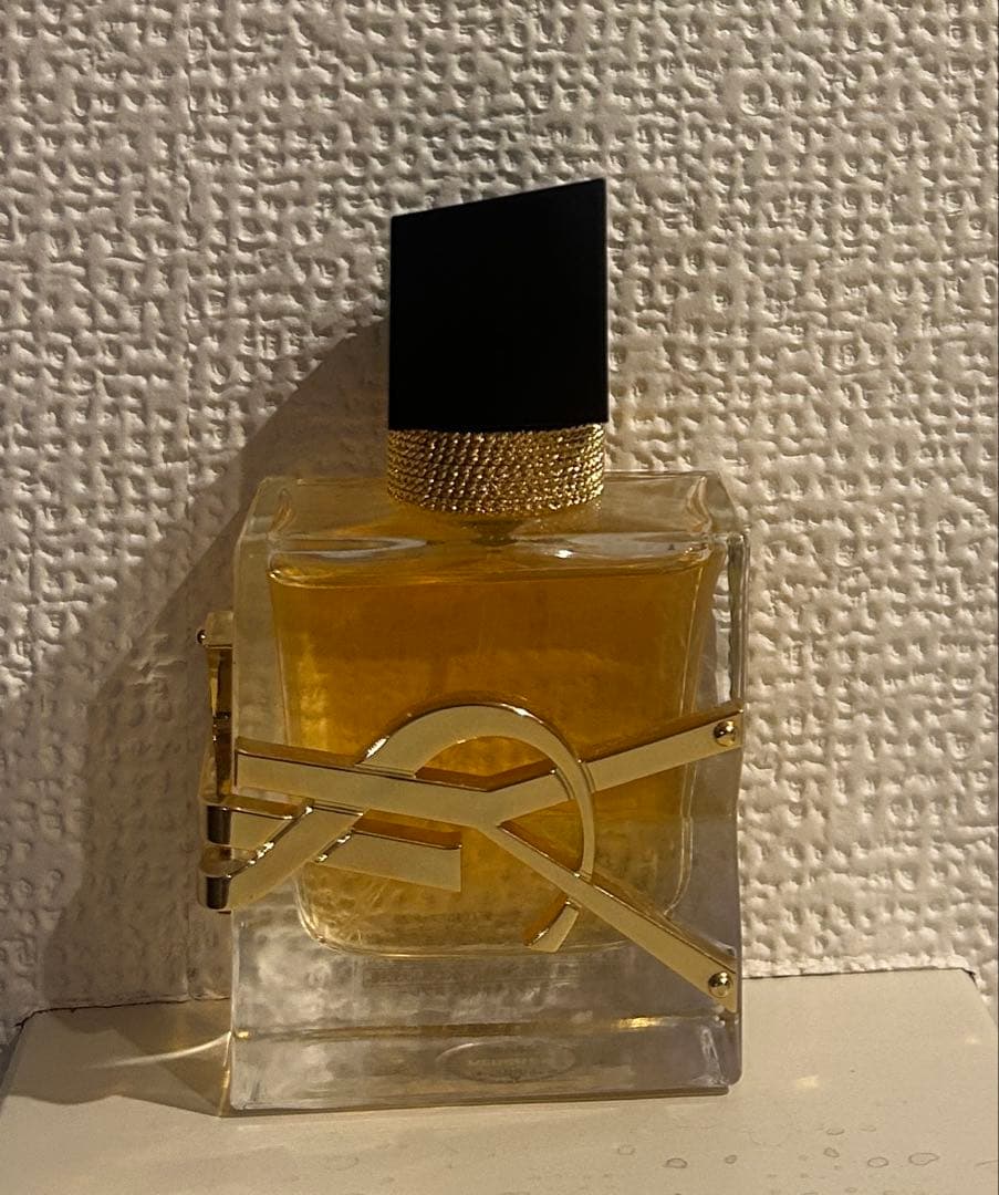 イヴ・サンローラン リブレ　オーデパルファム　30ml