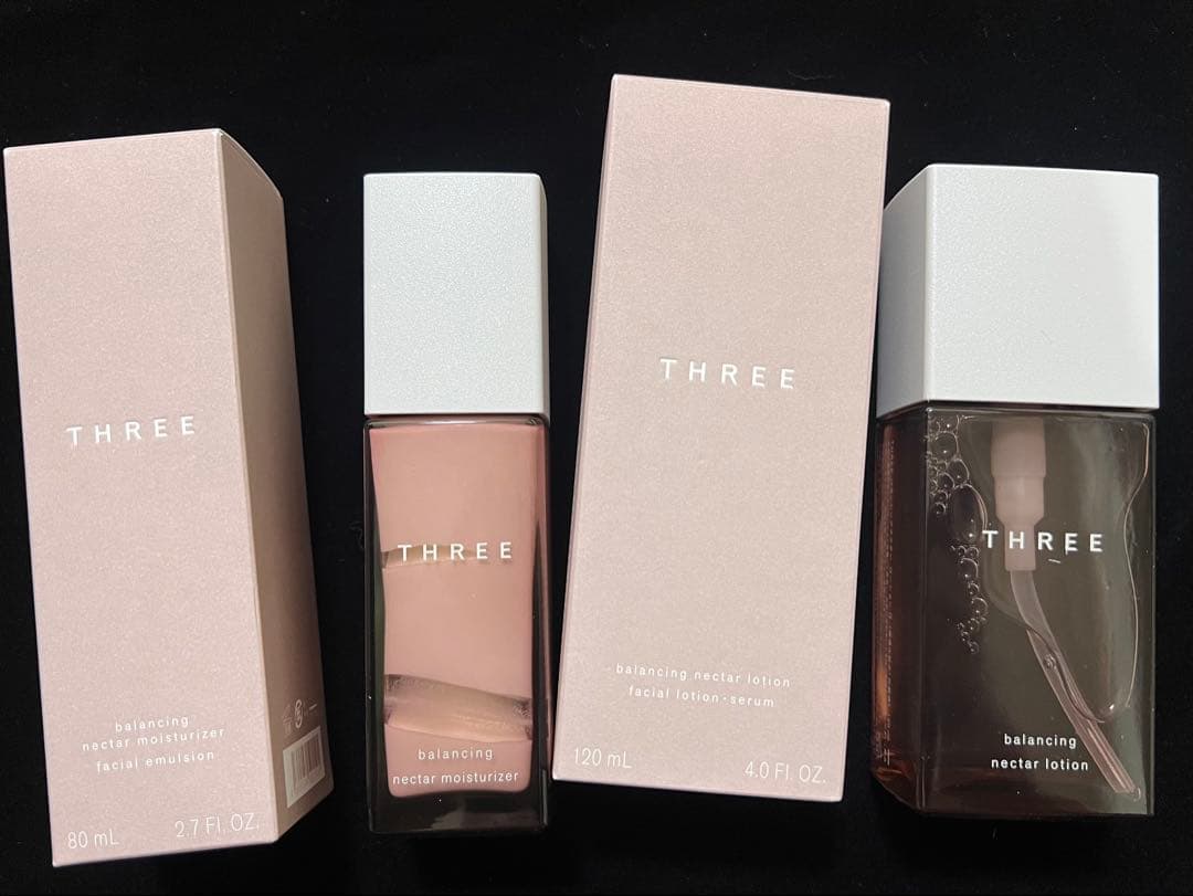 THREE バランシングネクター ローション モイスチャライザー　セット