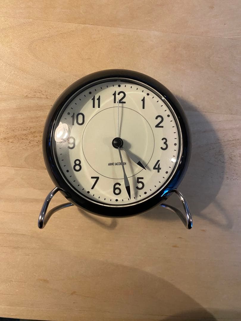 ARNE JACOBSEN アルネヤコブセン テーブルクロック ブラック アルネ・ヤコブセン TableClock STATION ブラック | Shinc lab