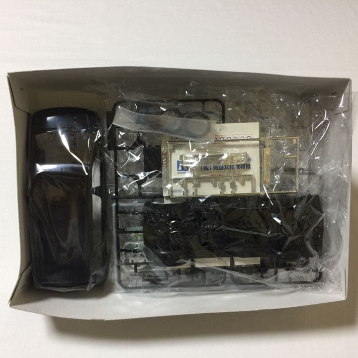 アオシマ 1/24 エルグランド中期型 99年式 ミニバンシリーズ プラモ未