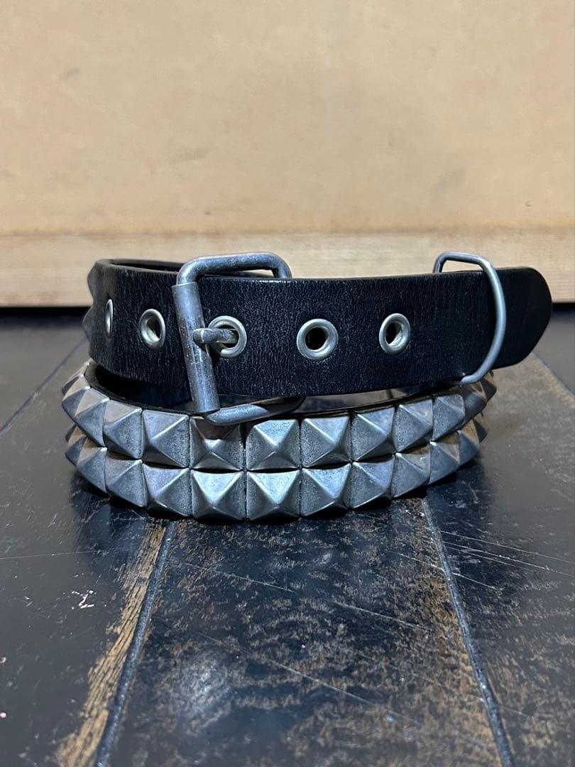 666 2連ピラミッドベルト スタッズベルト M 全長97cm