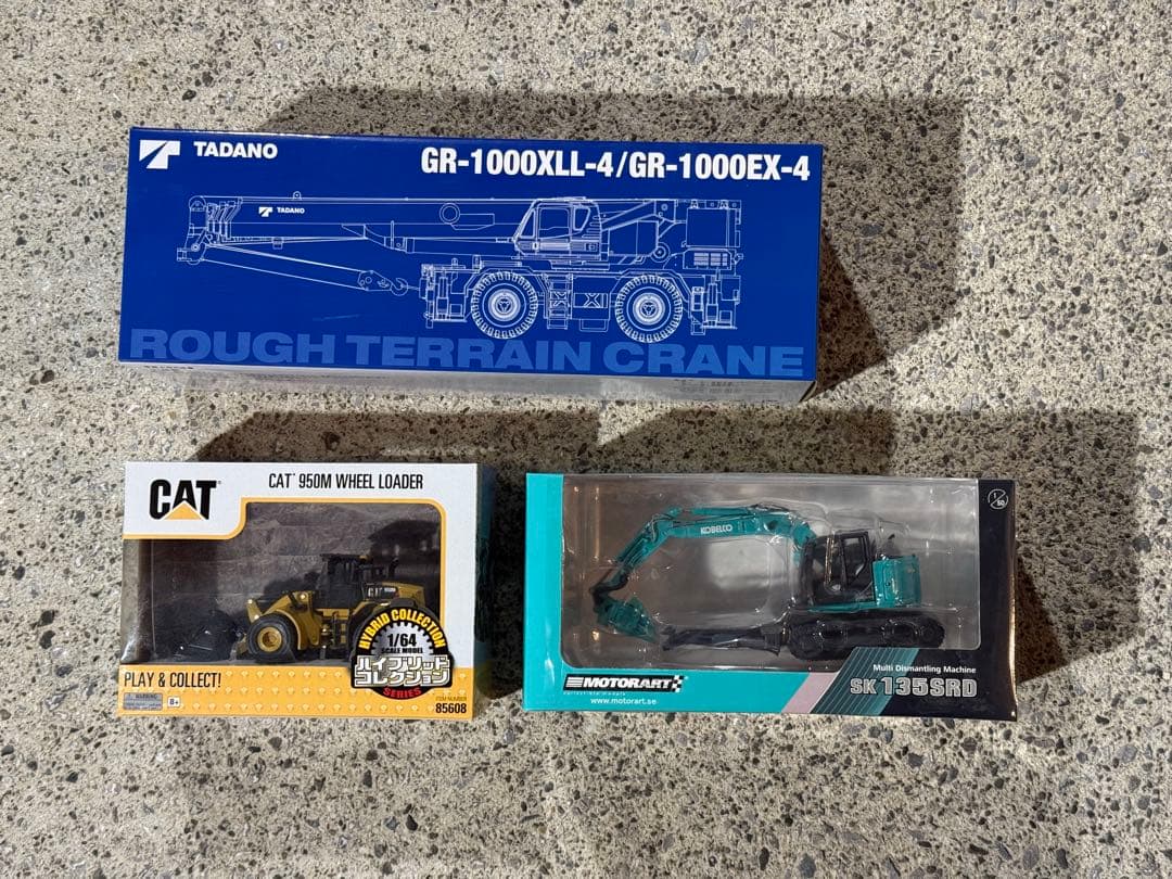 TADANO KOBELCO CAT ミニチュア