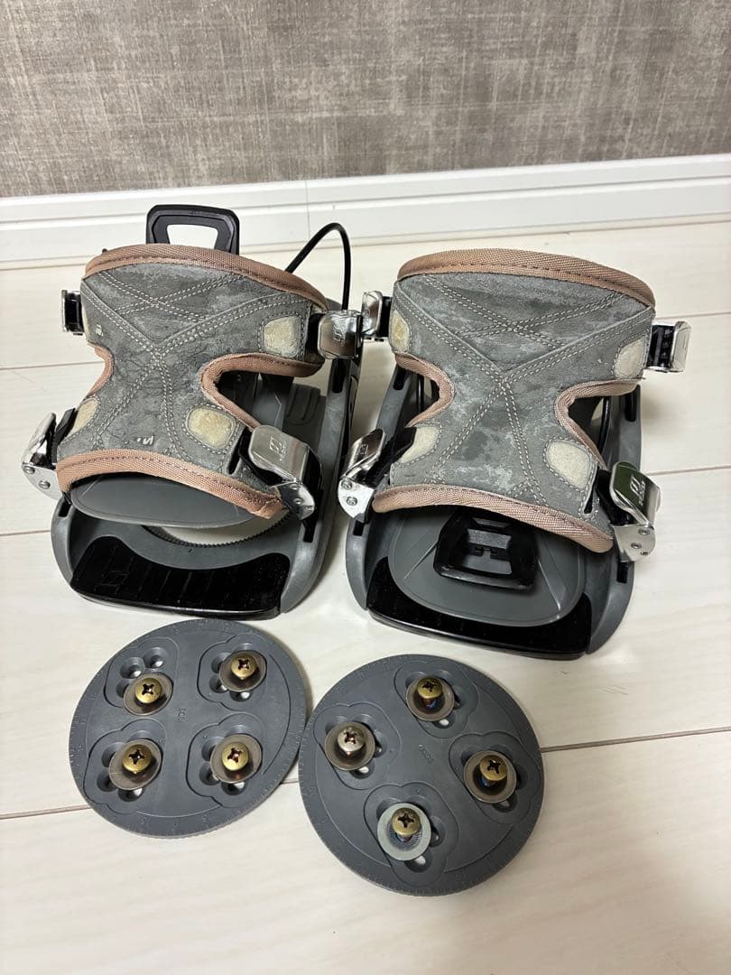 FLOW スノーボード ビンディング リアエントリー フロー　バインディング FLOW（フロー） 23-24 FLOW / フロー FUSE-CARBON HYBRID フューズ