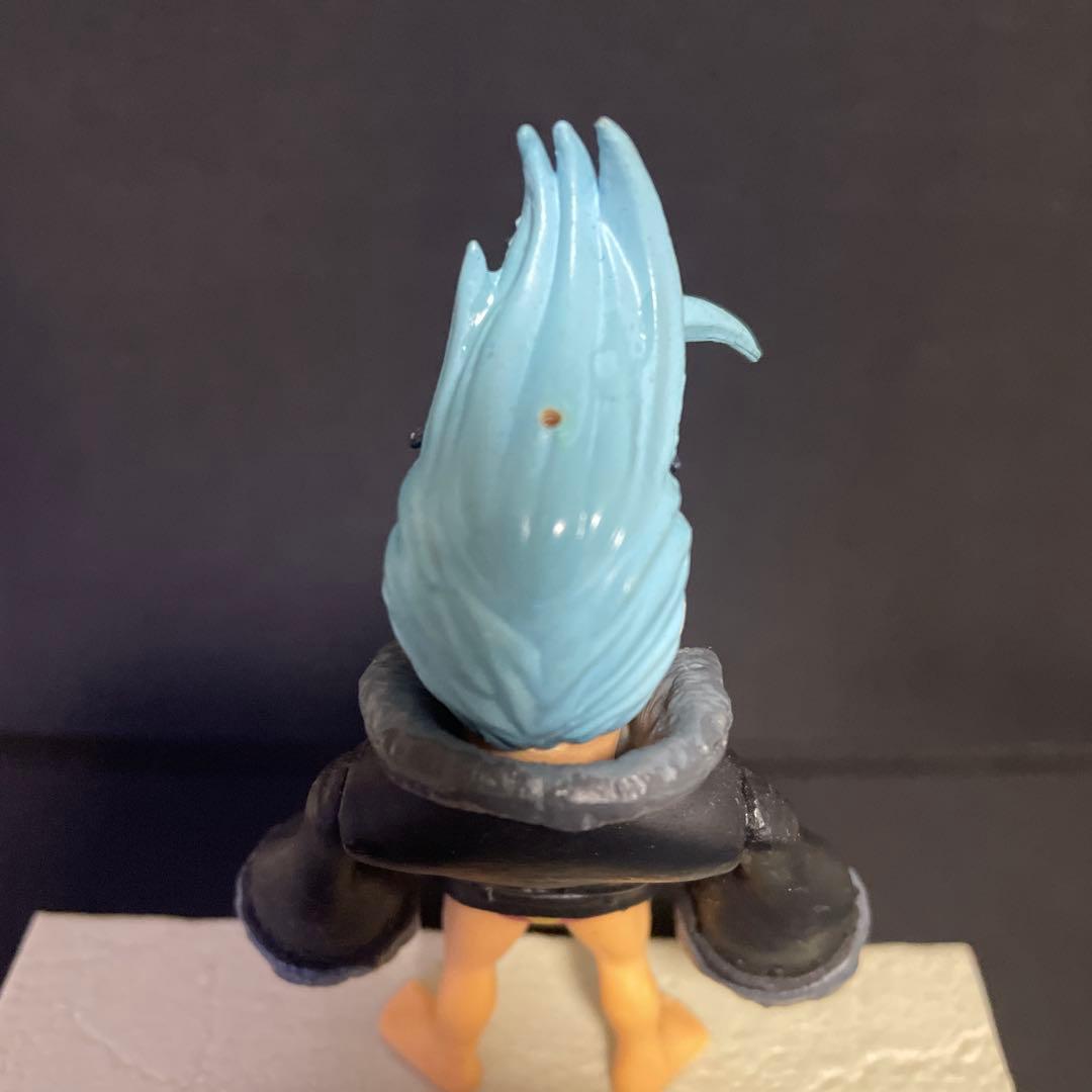 ワンピース 劇場版ワールドコレクタブルフィギュア ストロングワールド