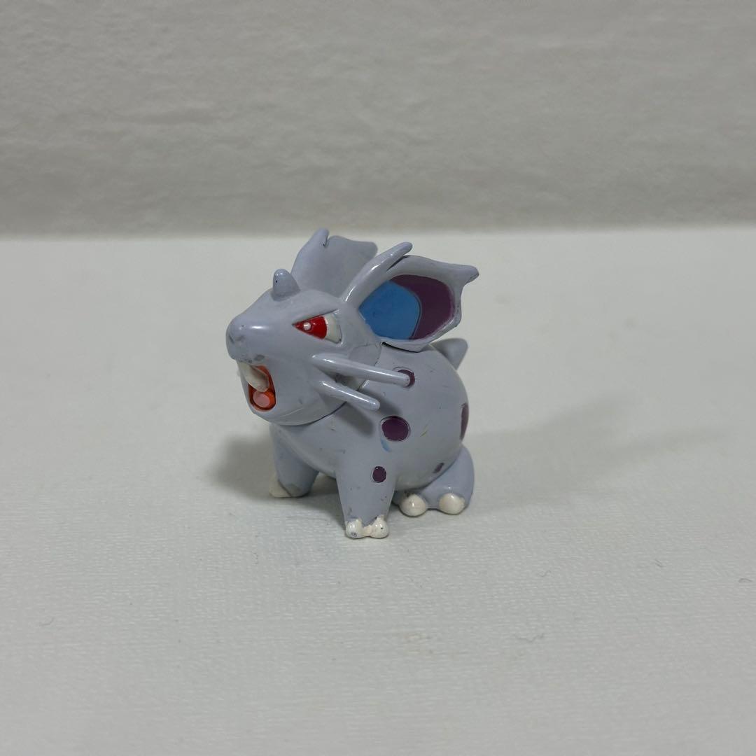 モンコレ　初期　ニドラン♀