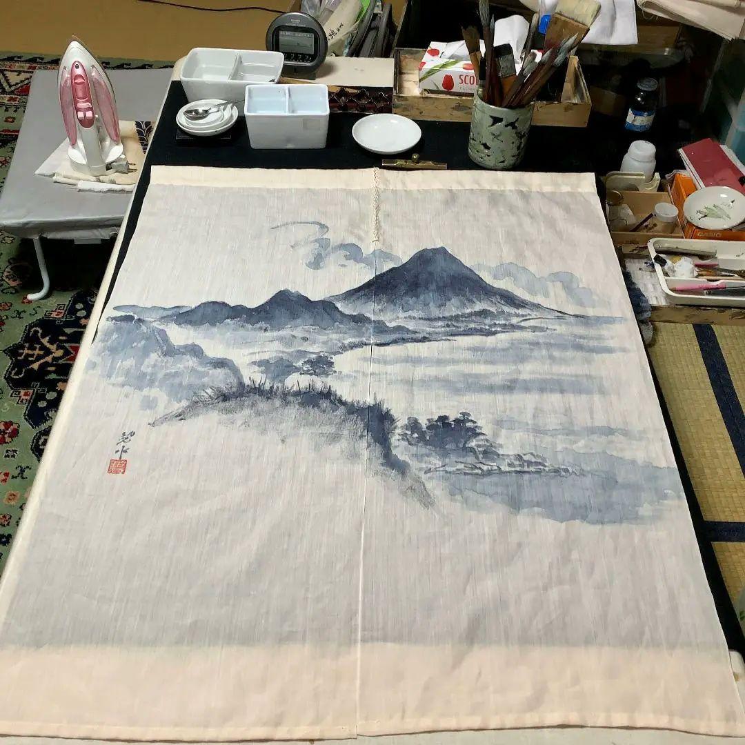 暖簾 本麻 藍墨『薩摩富士 開聞岳』水墨画家による肉筆 一点物 - メルカリ
