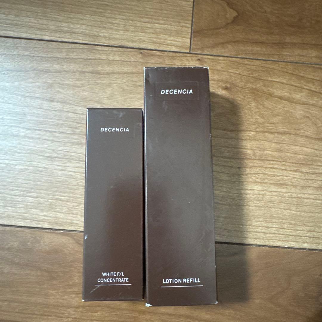 【⠀新品・未使用⠀】ディセンシア美容液＆化粧水詰め替え用2個セット