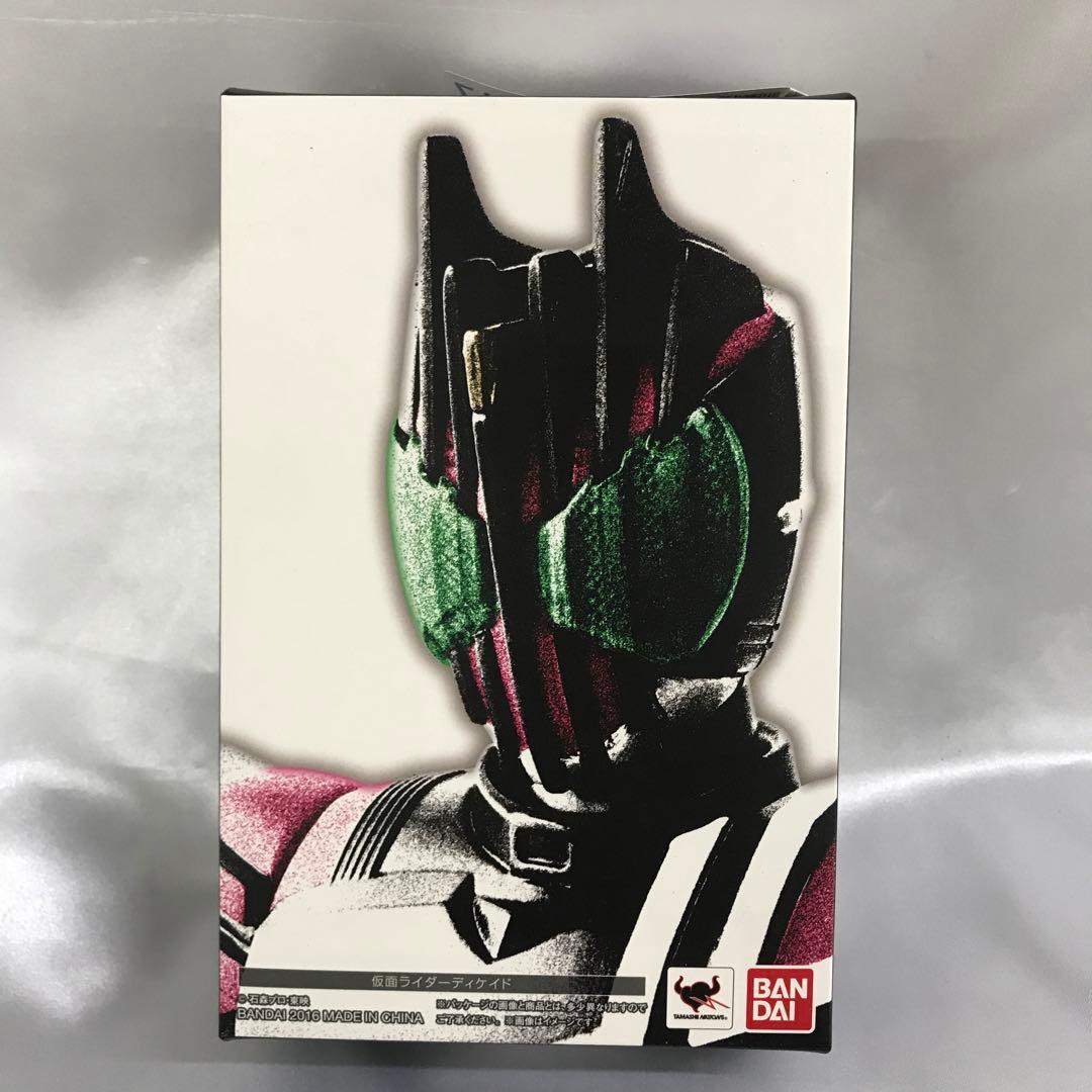 S.H.Figuarts(真骨彫製法) 仮面ライダーディケイド