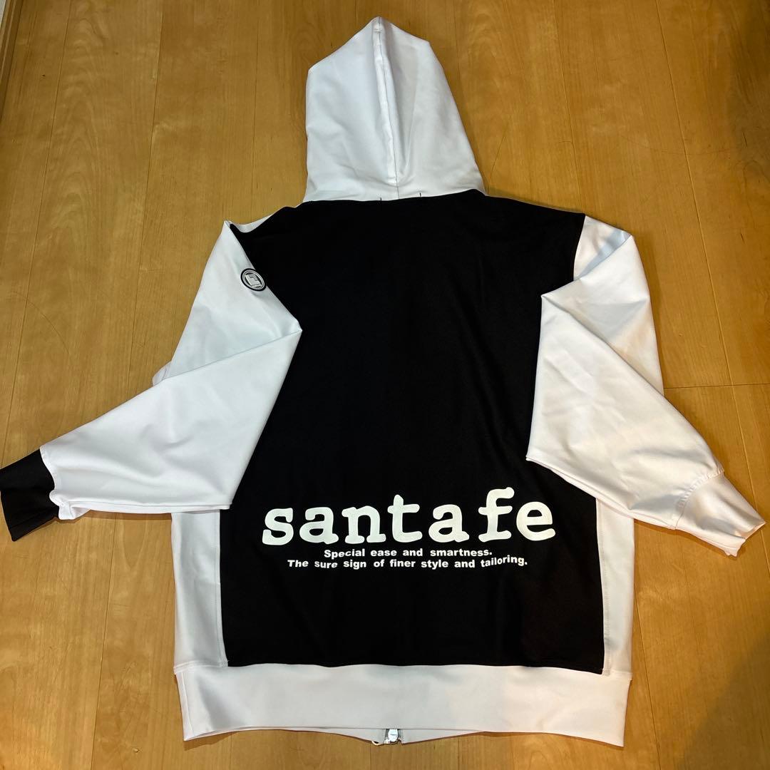 サンタフェ ジップアップパーカーとズボンセットアップ 新品タグ付き