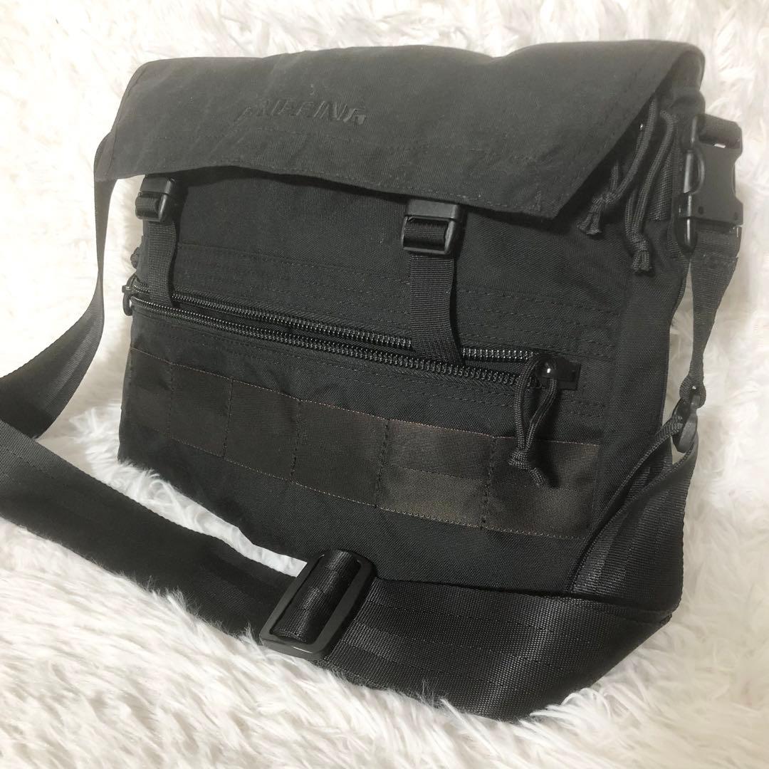 美品 ブリーフィング フレイター ショルダーバッグ メッセンジャー ブラック BRIEFING（ブリーフィング） 正規品 バッグ ショルダーバッグ