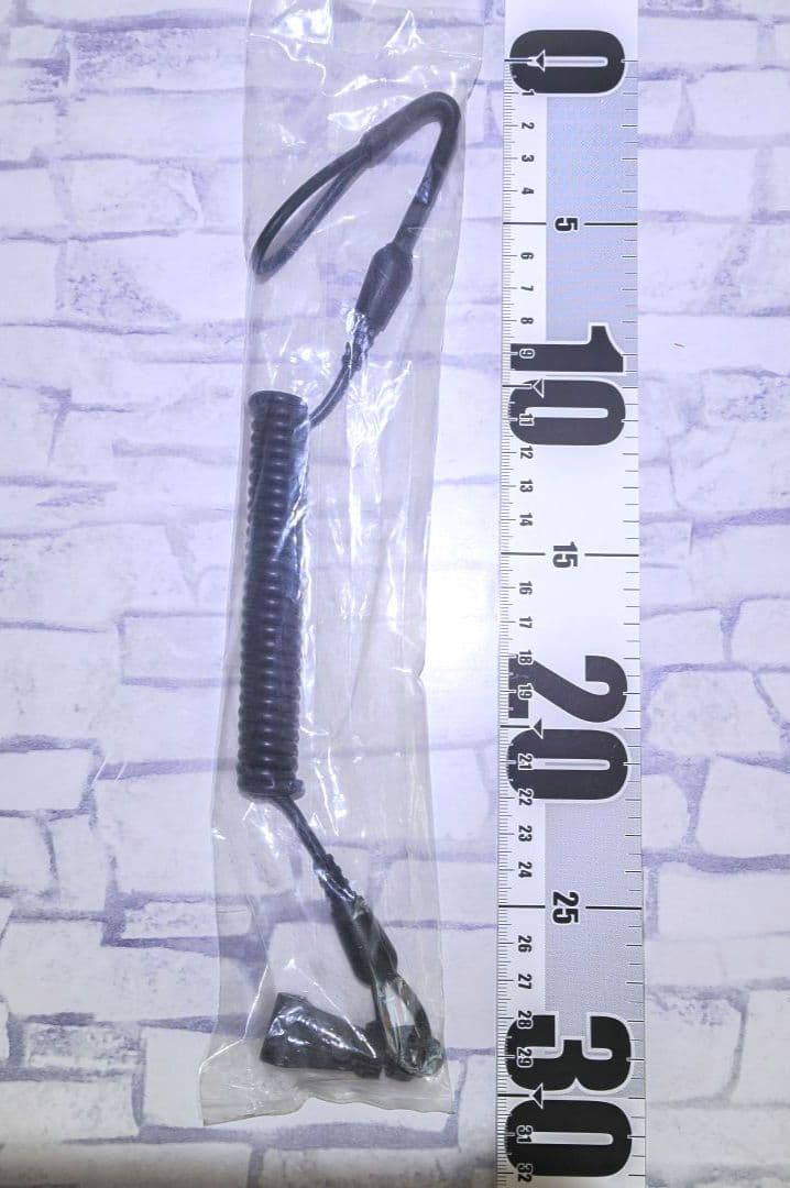 【新品未使用】警察 カールコード 拳銃 ランヤード 吊り紐 1個