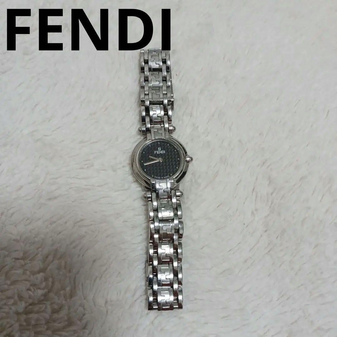 FENDI フェンディ シルバー 腕時計文字盤黒 ブランド 最終価格 - メルカリ