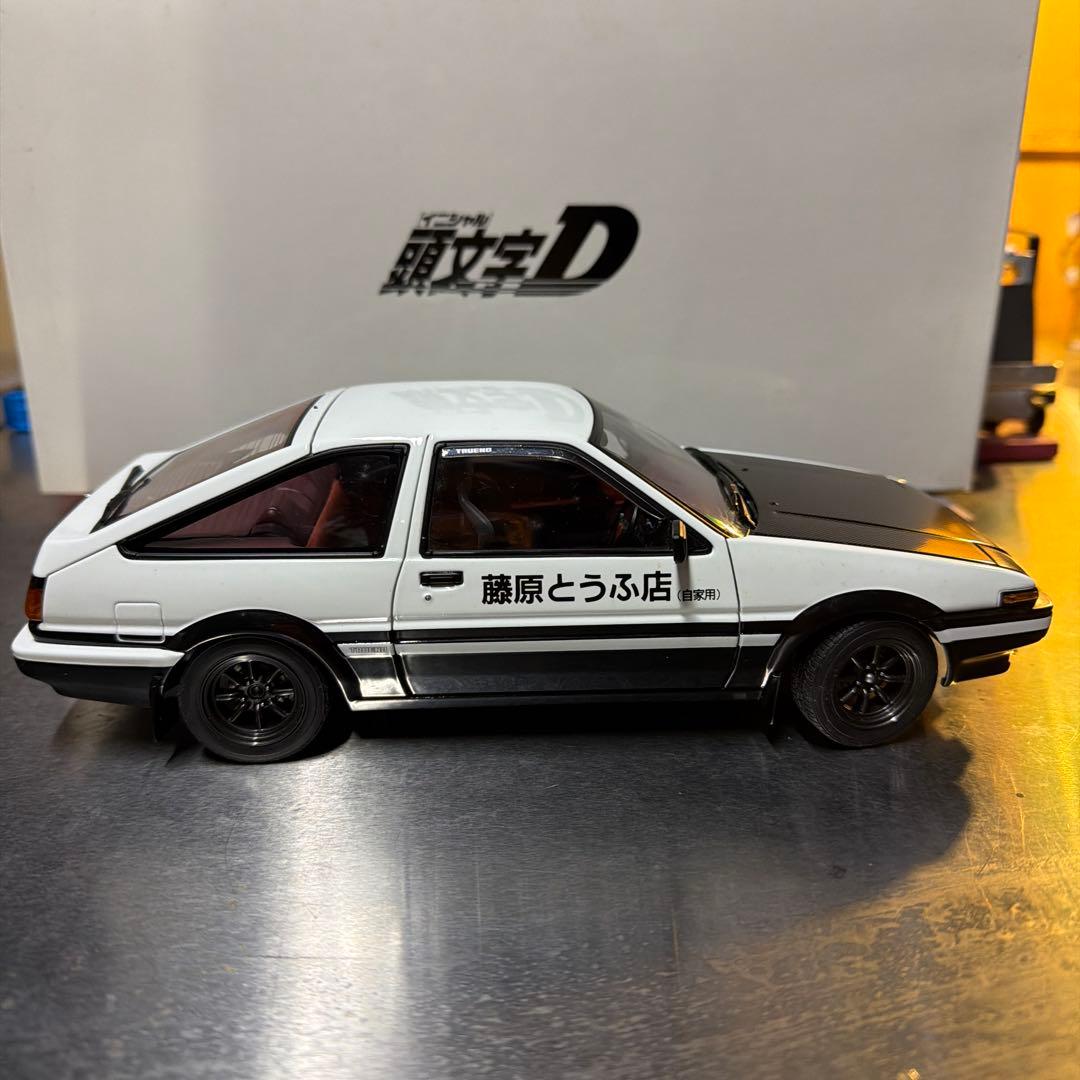 オートアート AE86 1/18　頭文字D AUTOart 1/18 トヨタ スプリンター トレノ (AE86) 「頭文字 D」 “プロジ