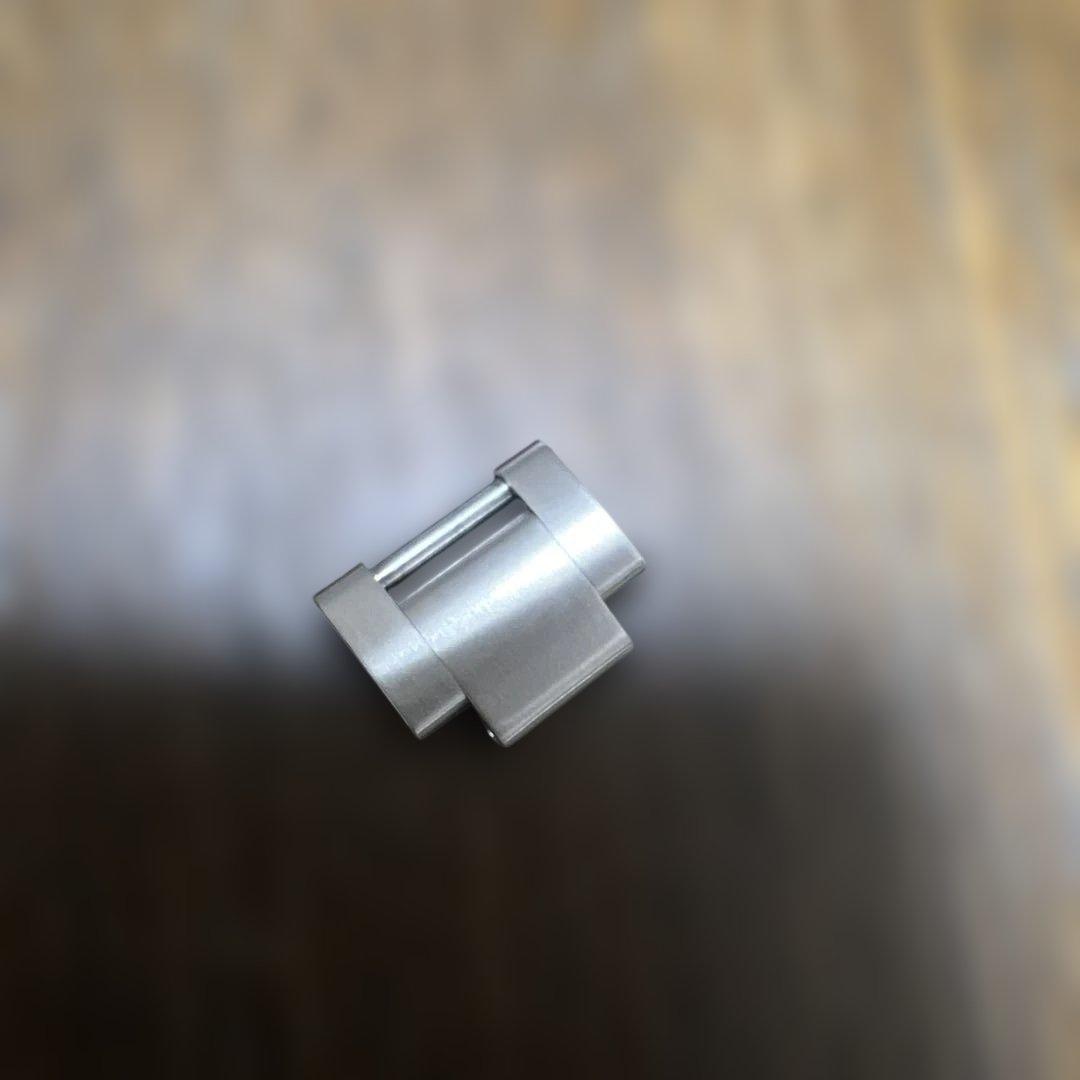 ロレックス 純正品 エクスプローラーI 214270 コマ1個 ロレックス 純正品 エクスプローラーI 214270 コマ1個 - メルカリ