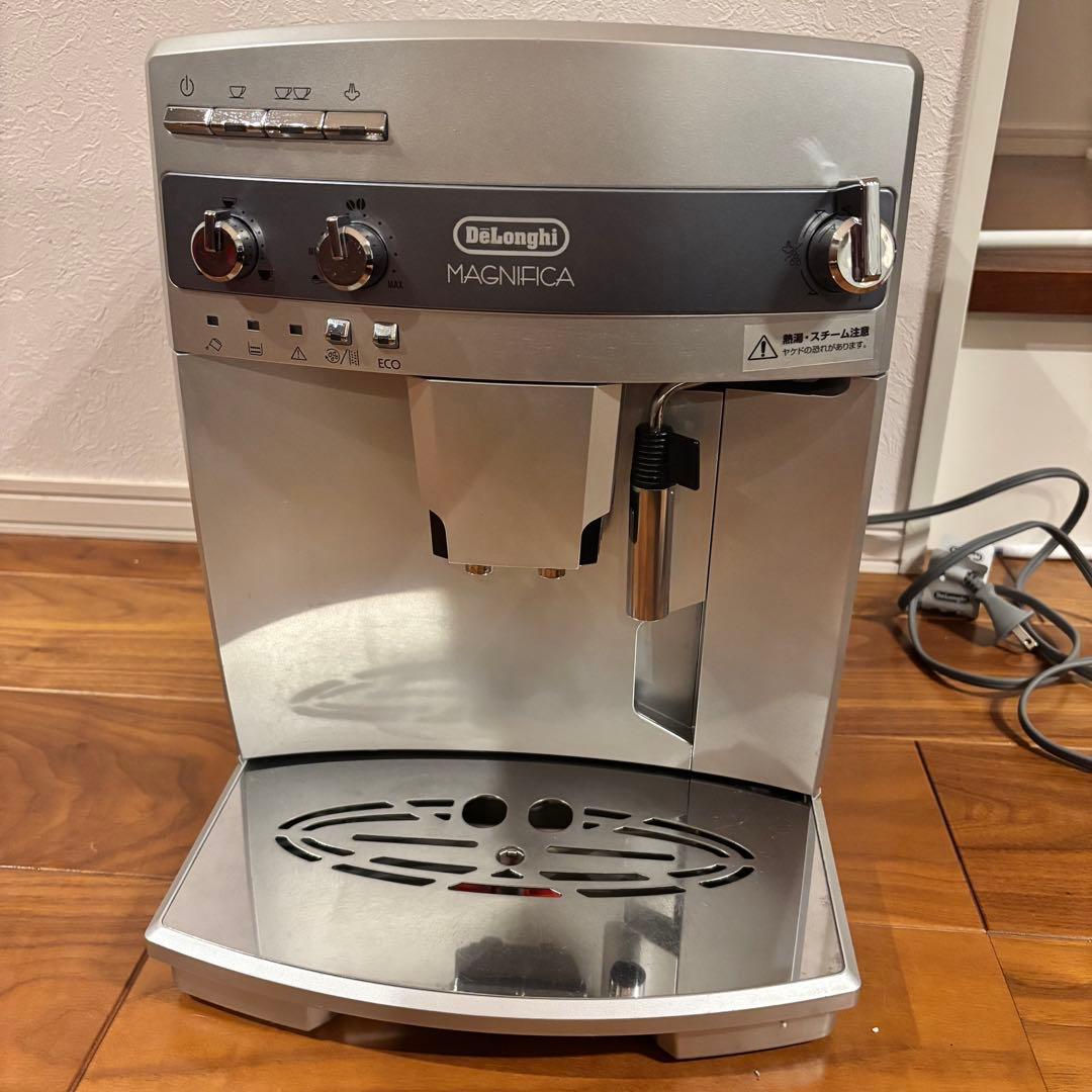 デロンギ マグニフィカ ESAM03110S 全自動エスプレッソマシン - メルカリ