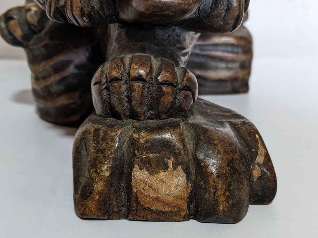 ♢木彫 虎 透し彫り 一点物 飴色 トラ 寅 干支 縁起物 置物古美術品