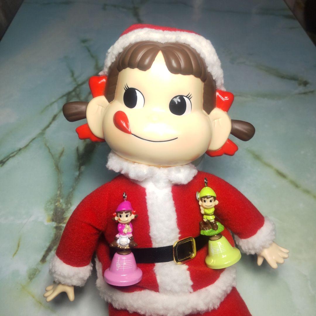 不二家ペコちゃんクリスマスサンタぬいぐるみ＆ミニ ハンドベルセット