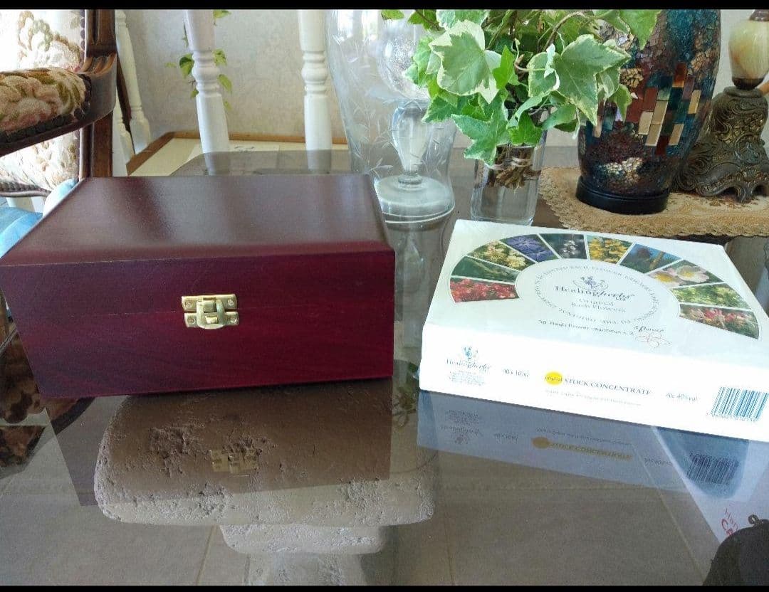 ⑪sa■フラワーエッセンス40本のフルセットと専用木箱のセット♪ヒーリング ヒーリングハーブス・バッチフラワーエッセンス