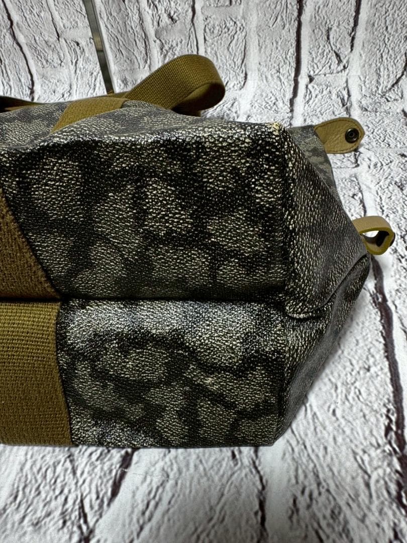 イヴサンローラン ジラフ柄 ボストンバッグ w3426-0203-3-4 - メルカリ