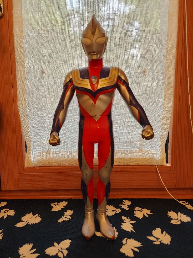 ウルトラマンティガ&ダイナ　メガソフビ　バンダイ　京本コレクション