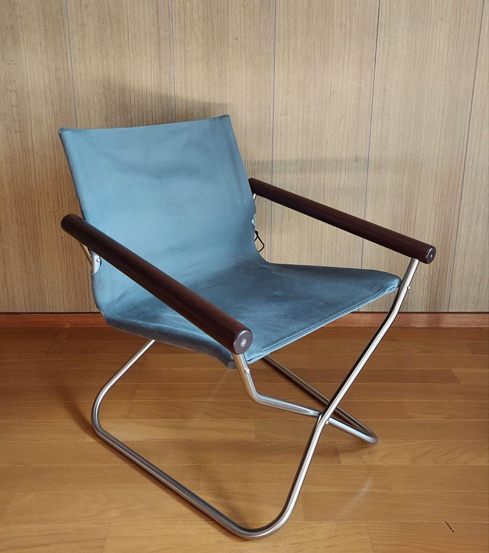 ニーチェアX 80 ダークブラウン / グレー ニーチェアエックス ダークブラウン × グレー | D&DEPARTMENT