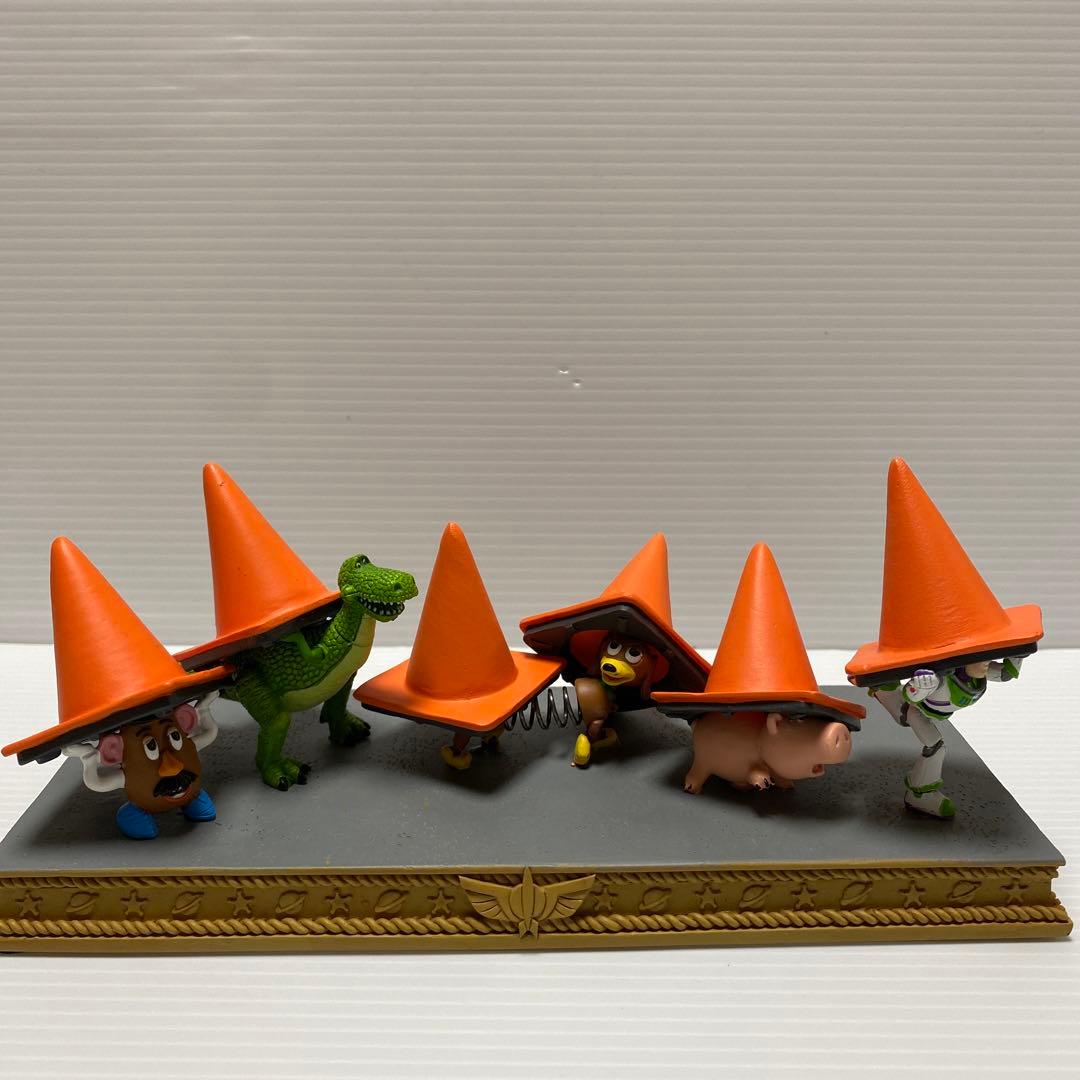 トイ・ストーリー フィギュア カラーコーン Story Collection - メルカリ