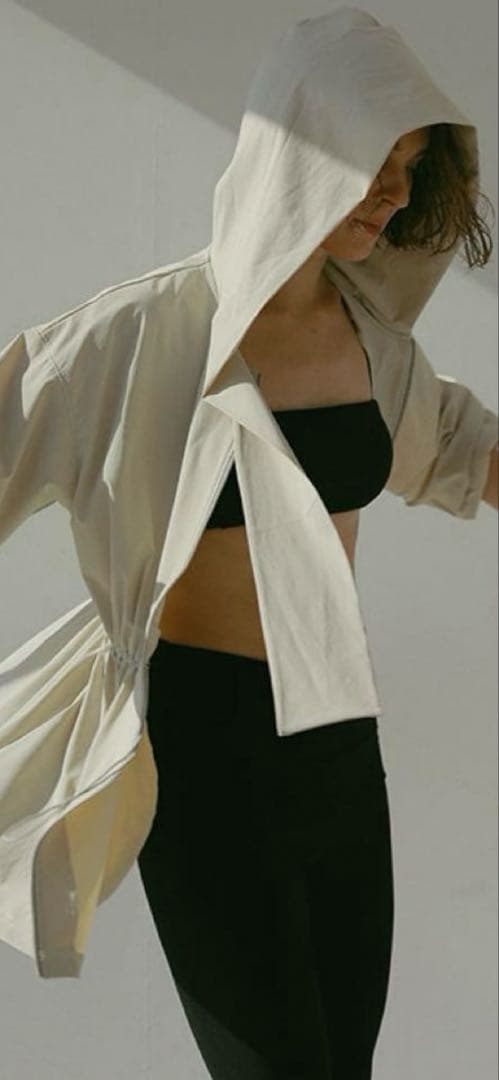 ETRE TOKYO　スカーフネックフードカバーアップ　ラッシュガード CA4LA×ETRE TOKYO SCARF CAP(F NAVY): グッズ │ ETRE TOKYO official