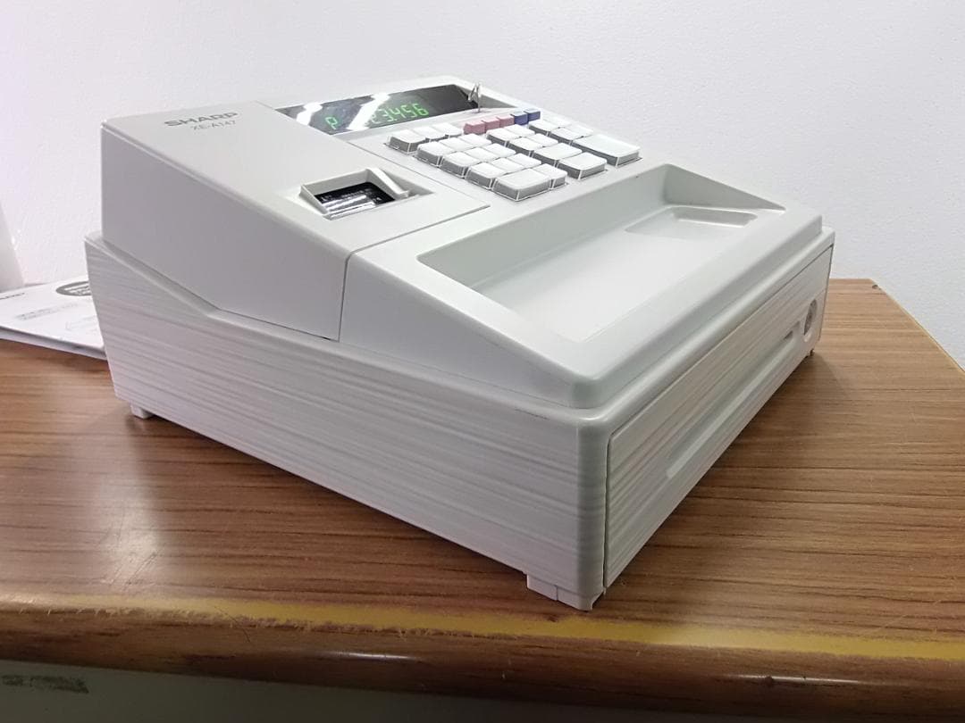 22年製美品220設定無料横型領収証シャープインボイスレジスターXE-A147