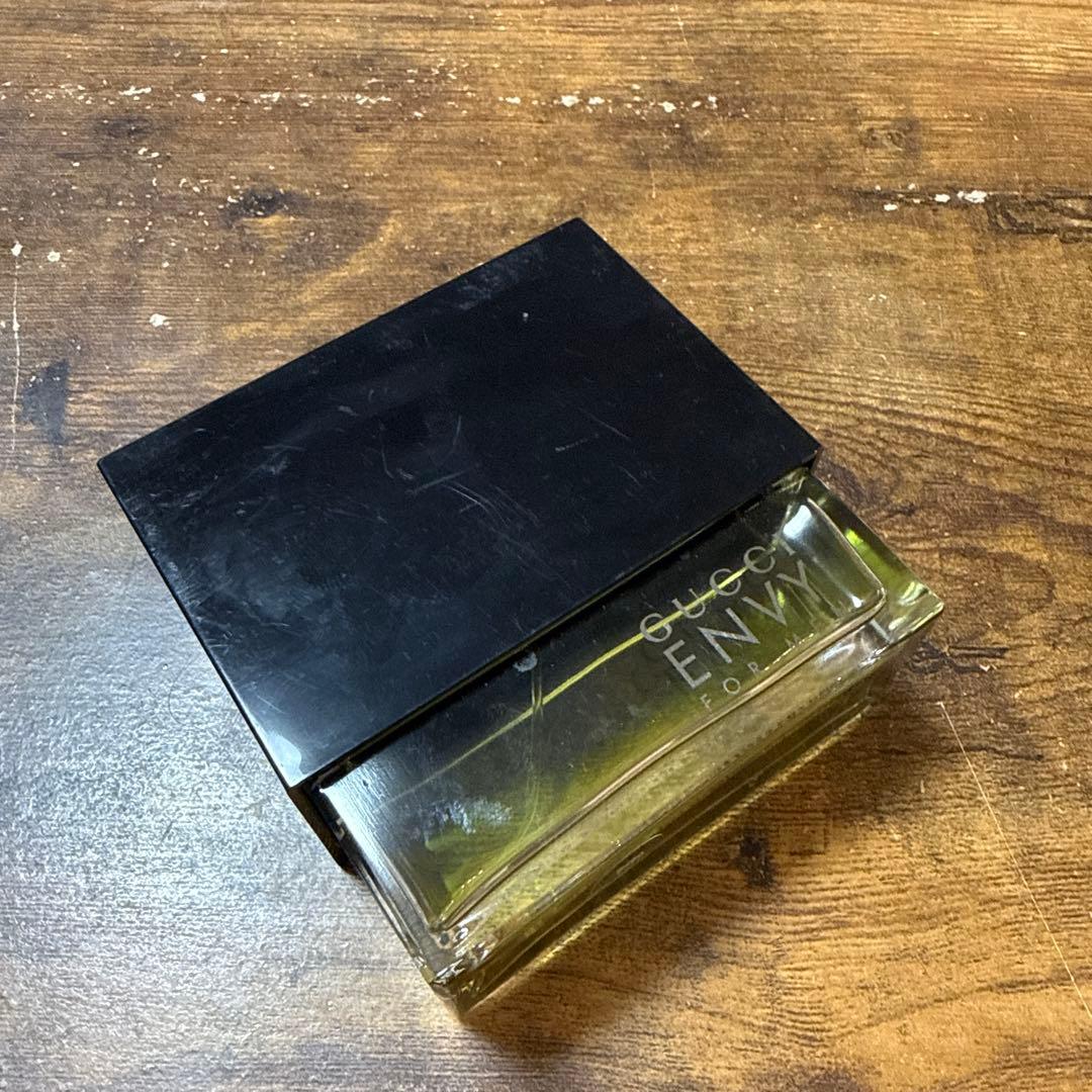 GUCCI グッチ エンヴィ フォーメン オードトワレ 100ml 香水 グッチ ビューティ / エンヴィ フォーメン オードトワレの公式商品情報