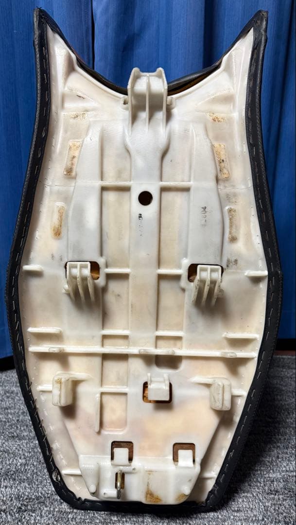 KNR様専用 ホンダ CBR1100XX Over 張り替え カスタムシート - メルカリ