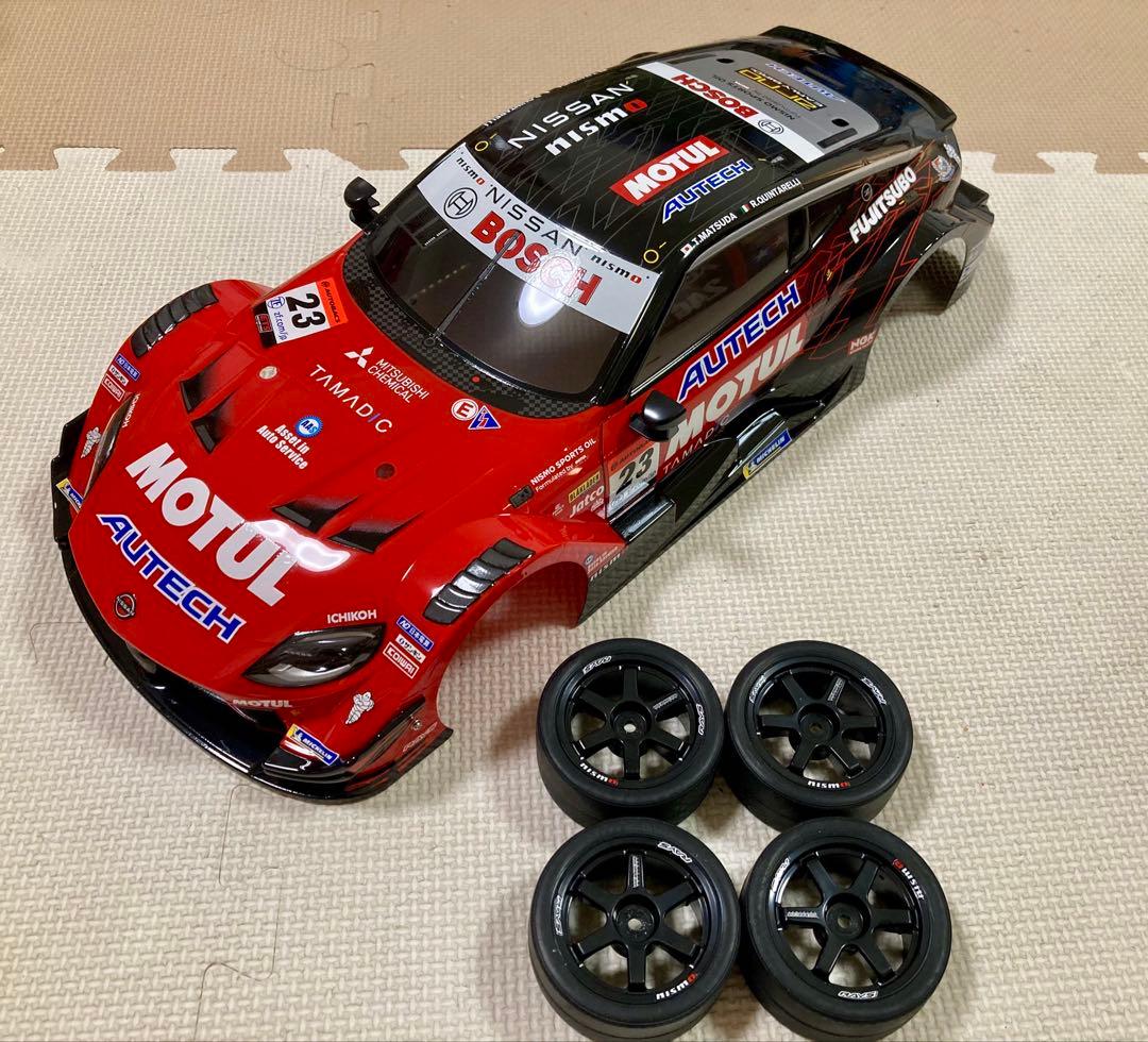 メーカー制作ボディMotul Autech Zとタイヤホイールセット