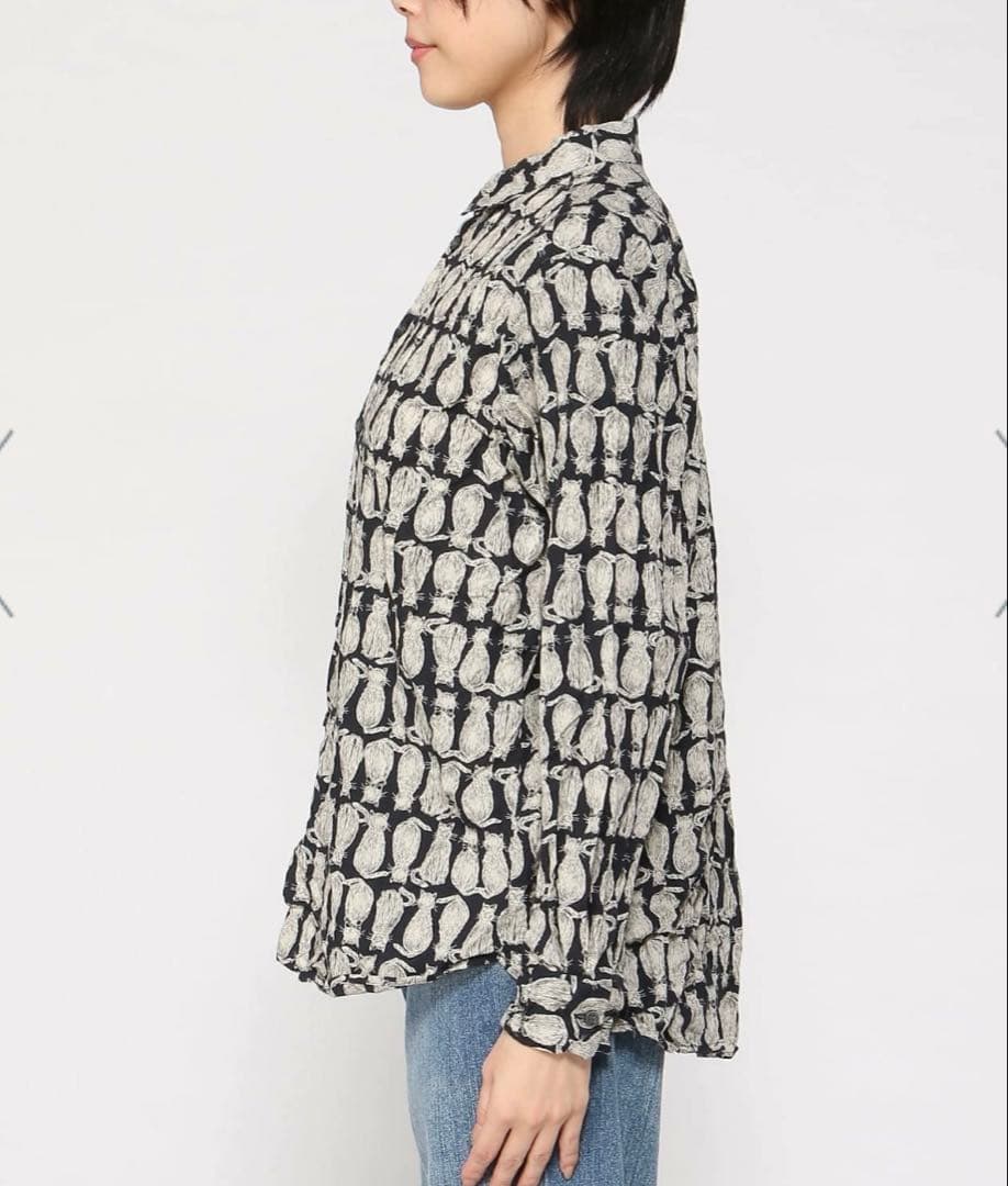 パドカレ猫柄 長袖シャツ - メルカリ