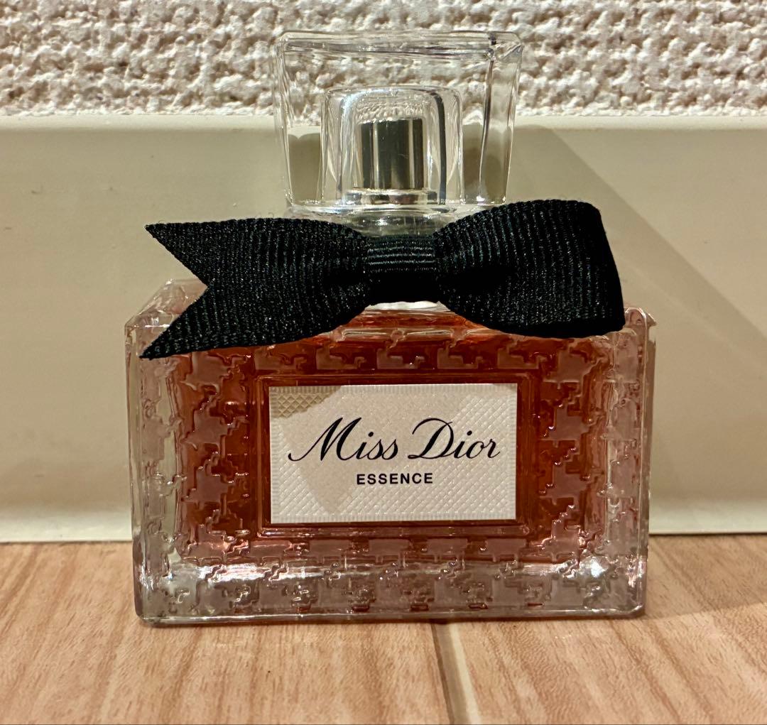 ゆた Miss Dior Essence 35ml 香水