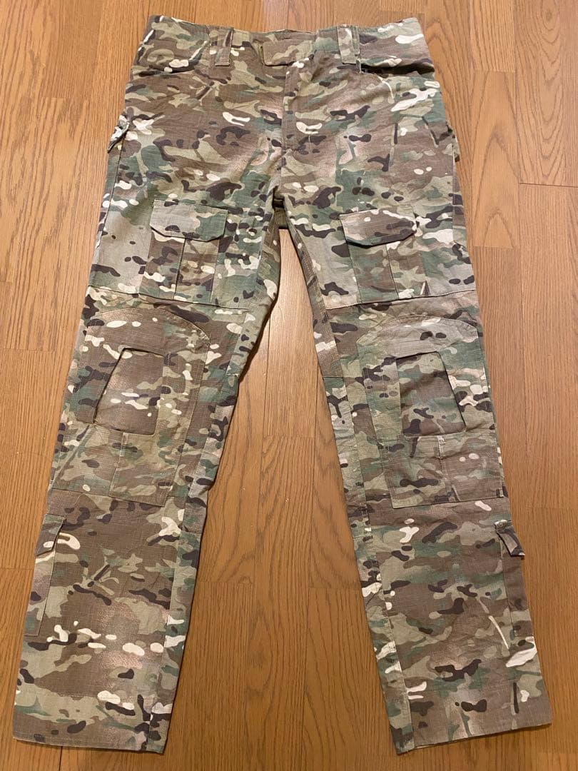 マルチカム タクティカルパンツ ニーパットポケット付 Lサイズ 32-34インチ