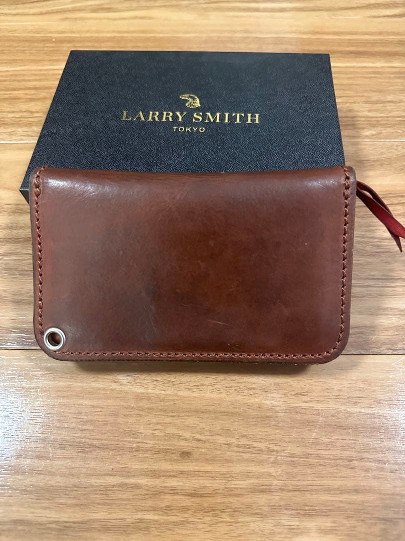ラリースミス コンチョ トラッカーウォレット ブラウン - メルカリ