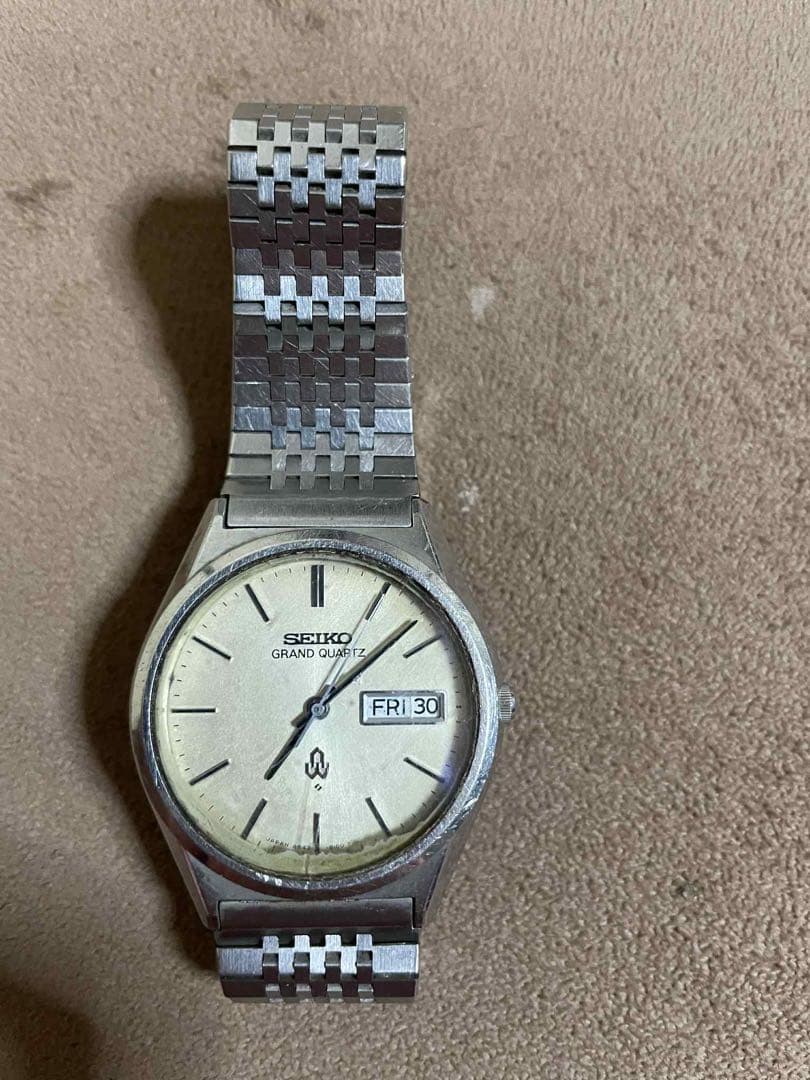 SEIKO セイコー GRAND QUARTZ 4843 8110