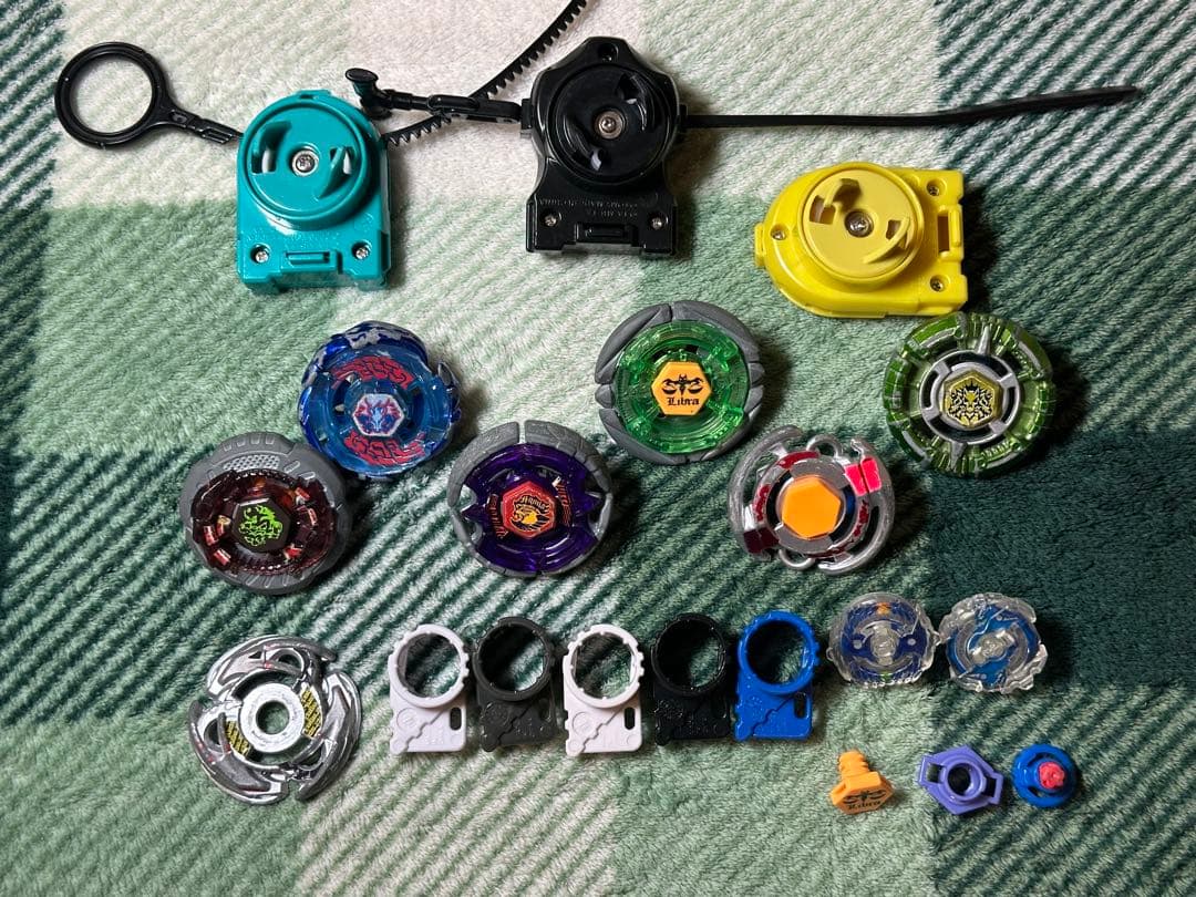 メタルファイト ベイブレード まとめ売り - メルカリ