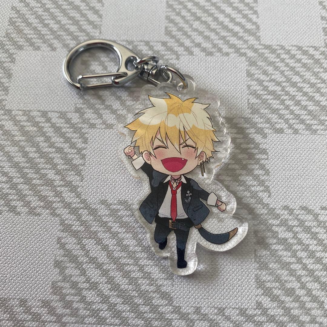 u1817 アルカナファミリア リベルタ アクリルキーホルダー - メルカリ