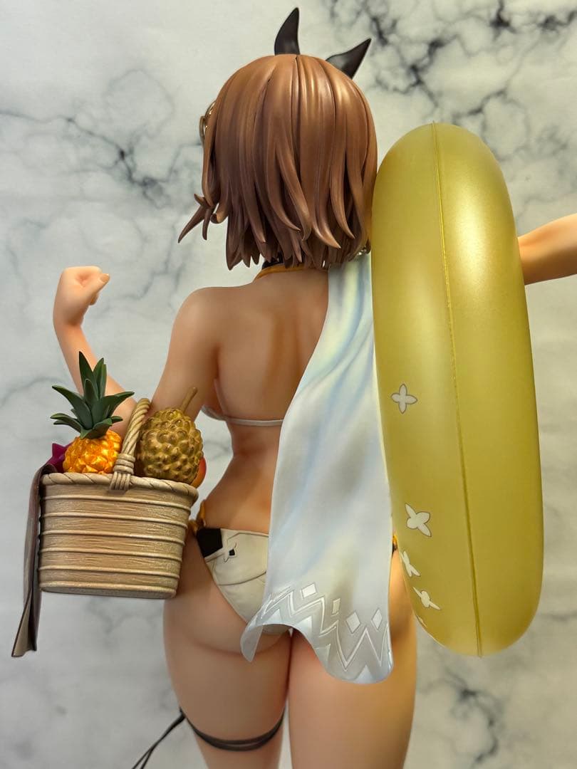 開封品　ライザリン・シュタウト 水着Ver. 1/4 　フィギュア　デザインココ