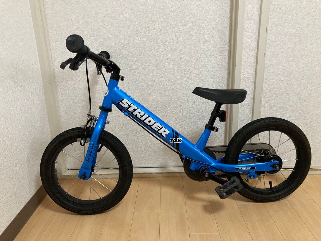 神戸市引取限定】STRIDER 14X ストライダー キッズバイク 子供 青