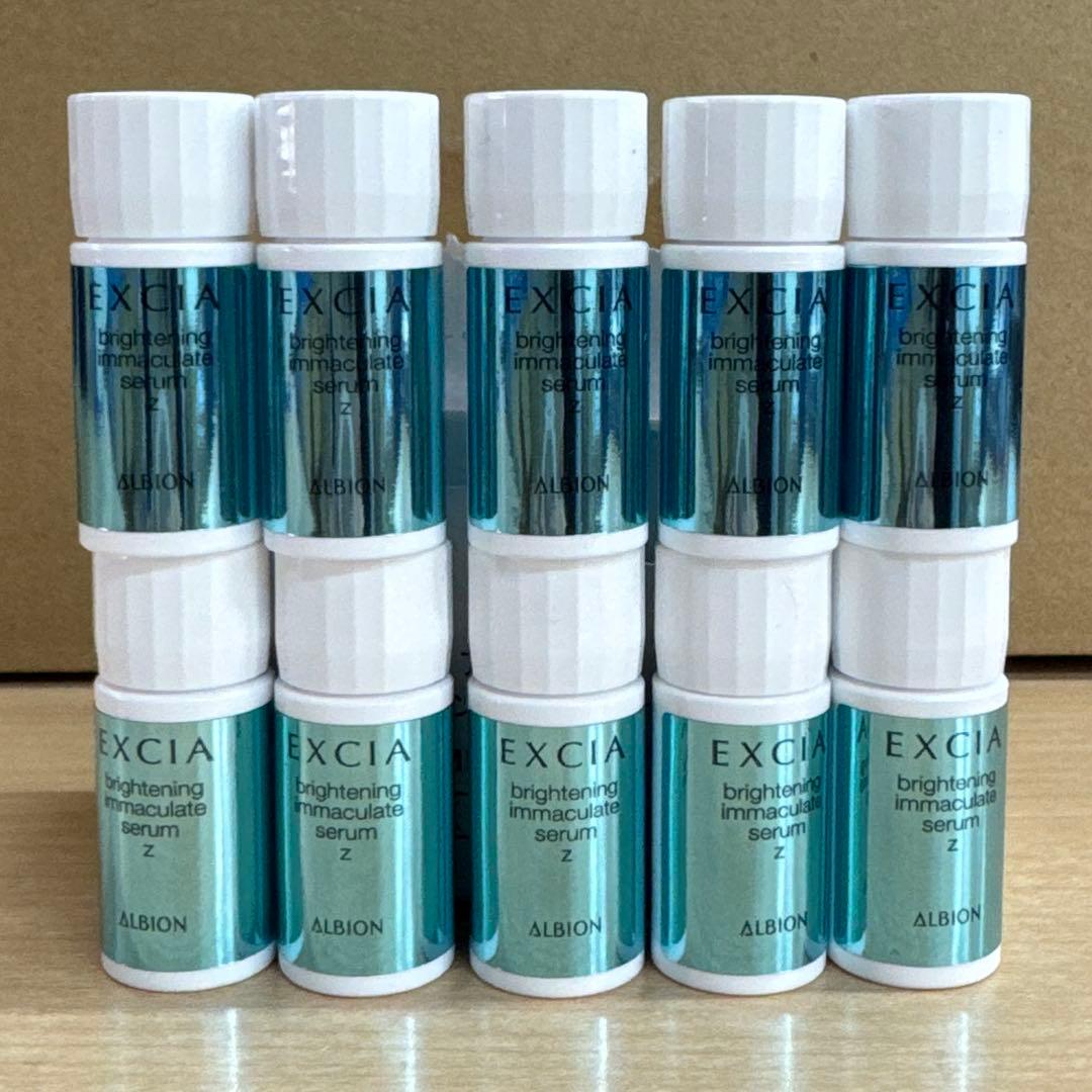 EKCIA brightening immaculate serum Z - メルカリ
