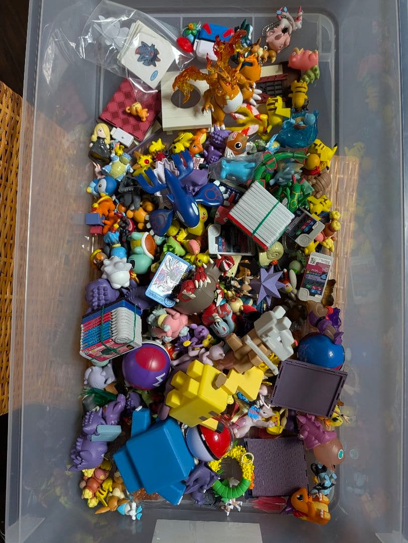 ポケモンおもちゃの束