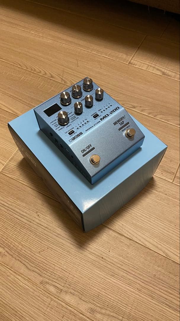 ほぼ新品 ボス BOSS MD-200 モジュレーションエフェクター