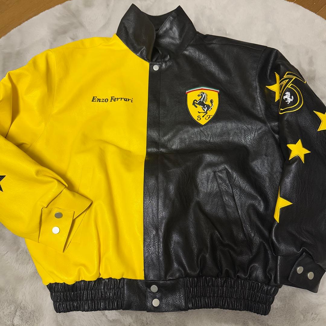 フェラーリ レザージャケット 星柄 スタジャン 値段交渉します