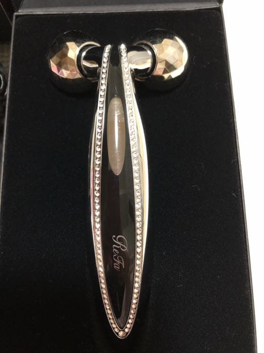 ReFa リファカラットフェイス　スワロフスキー　美顔器