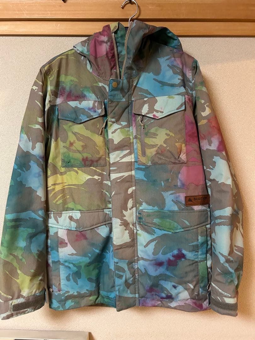 シーズン値下げ！美品！Burton スノーボードウェア Sサイズ