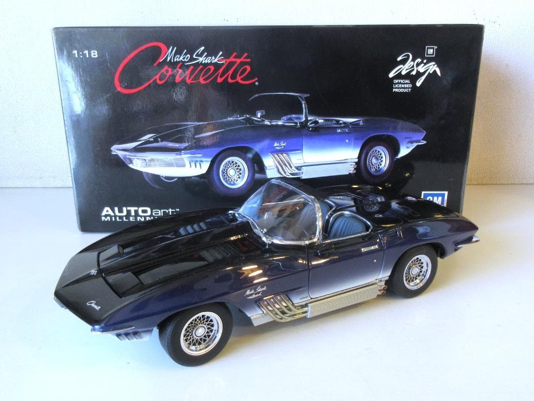 特価 AUTOart (1/18) コルベット Mako Shark